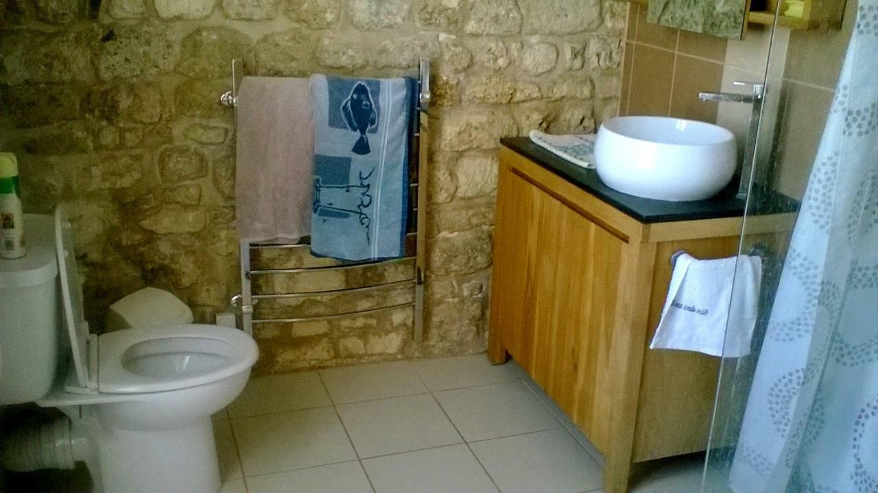 La Maison De L'Aubepin Saint-Savinien Eksteriør bilde